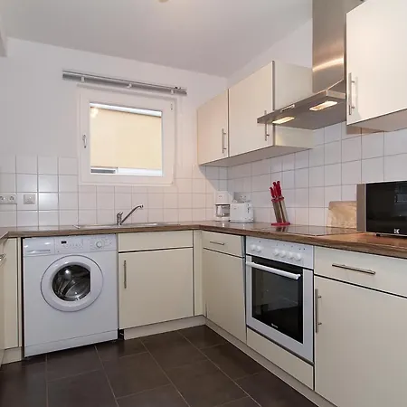 Апартаменты W18 2 S *